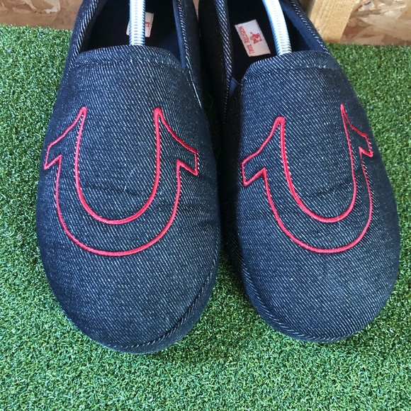 True Religion Black Comfort Slip On Slippers Men’s 11 - 12 - Picture 3 of 8